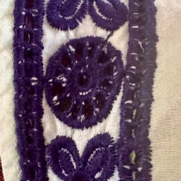 crown & ivy Lime Green Embroidered Tassel Blouse - Picture 5 of 6